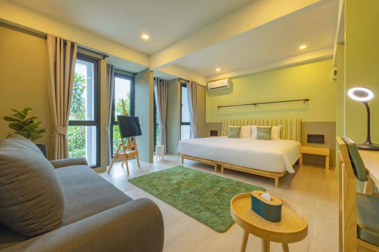 Готель Chamemon Bed Phuket Town Екстер'єр фото